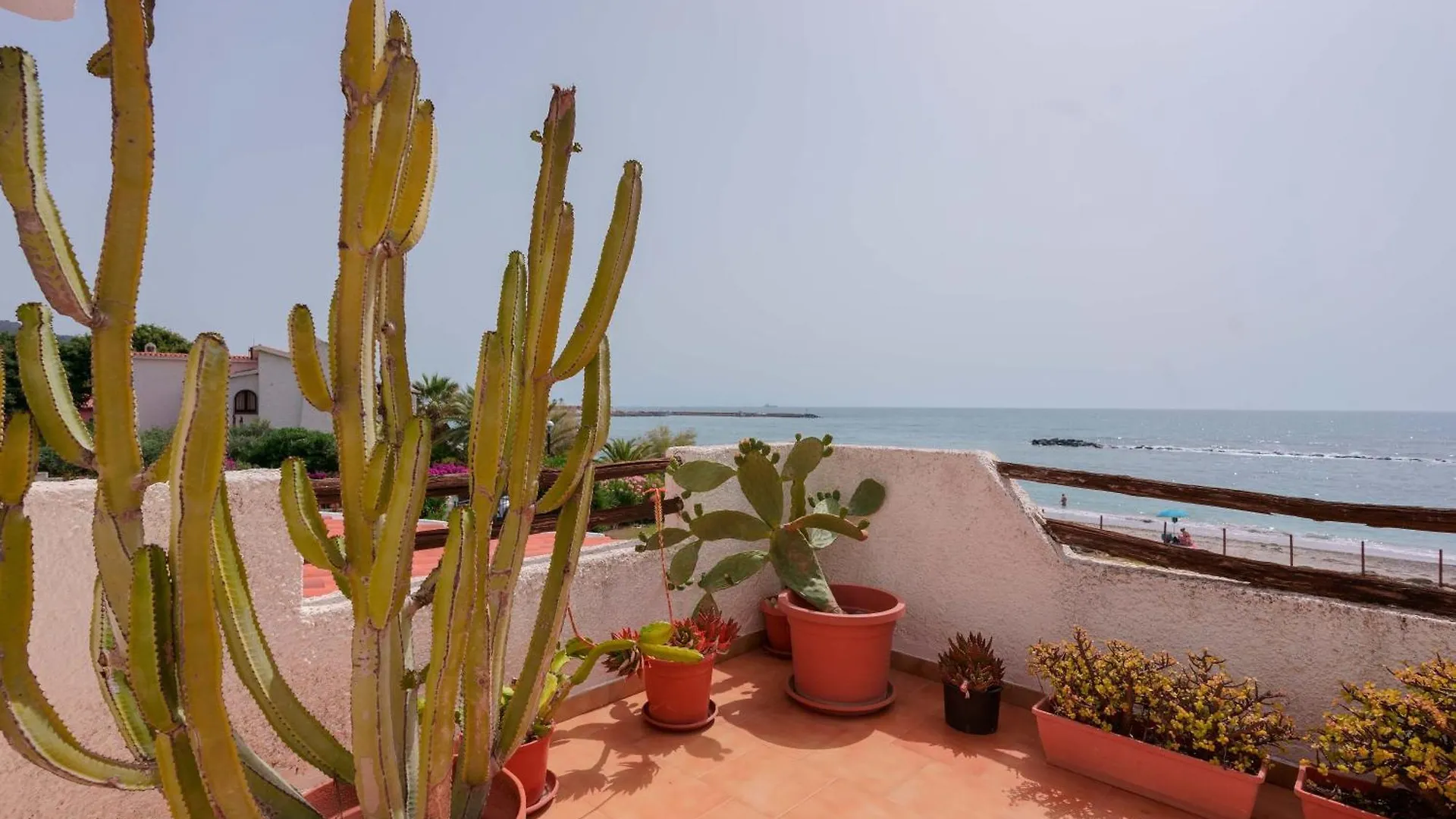 Villa Adelina Sarroch Bed & Breakfast
