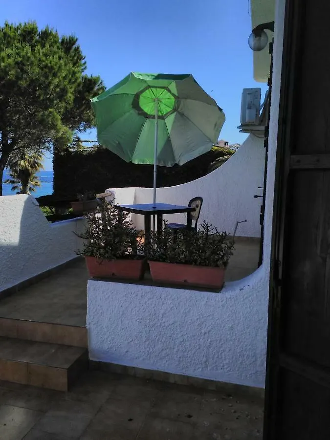 Bed & Breakfast Villa Adelina Sarroch
