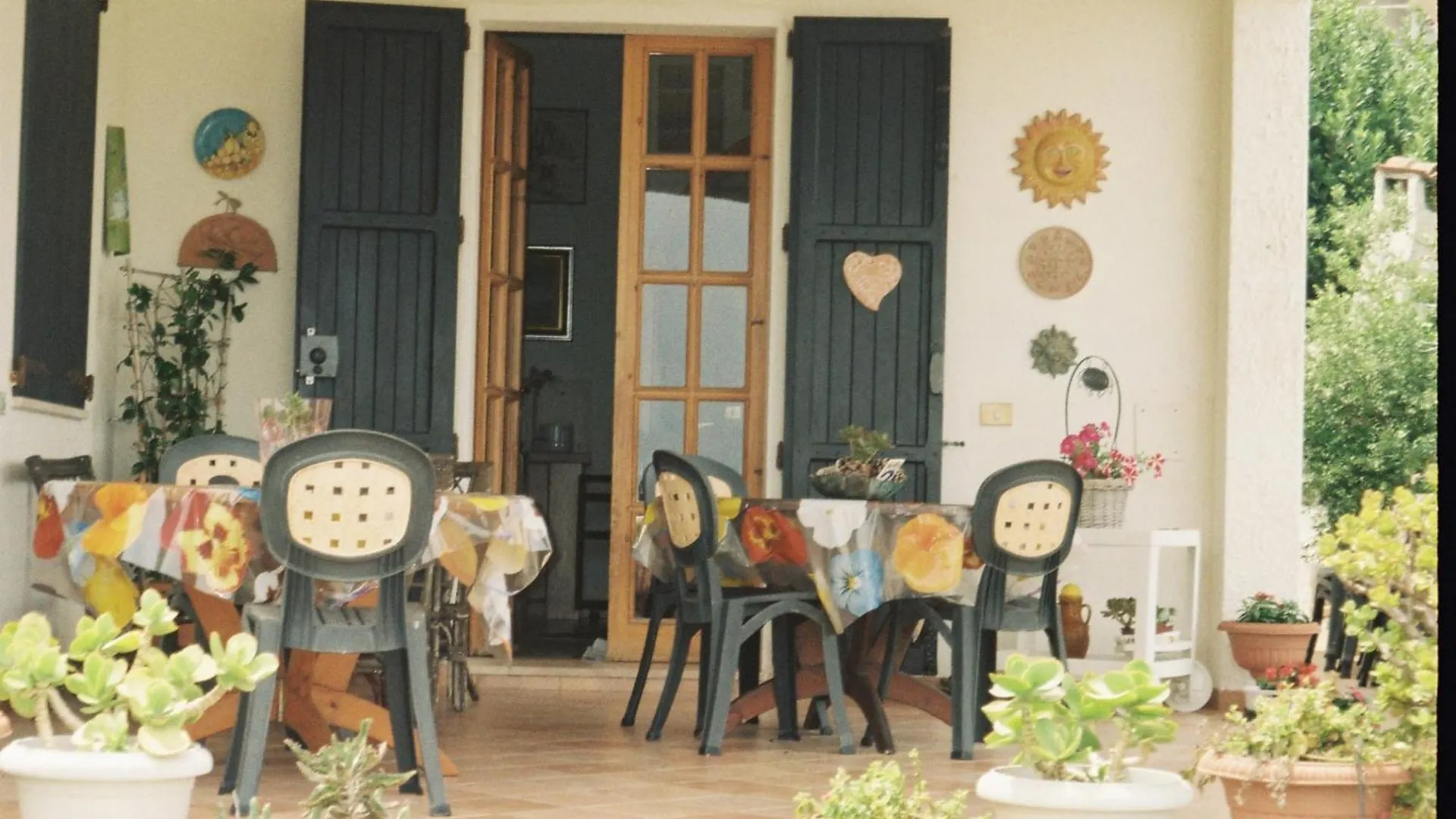 Bed & Breakfast Villa Adelina Sarroch