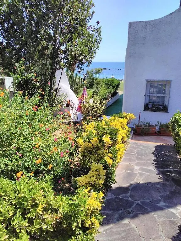 Bed & Breakfast Villa Adelina Sarroch